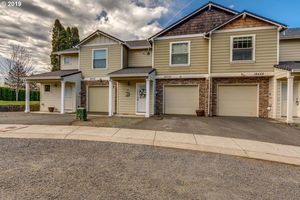 photo 1 of 18530 White Tail Ave, Sandy, OR 97055
