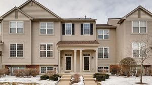 photo 1 of 750 Cherry Creek Dr, Grayslake, IL 60030