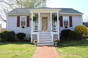 photo 1 of 3112 13th Street S Arlington, VA 22204