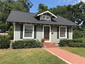 photo 1 of 118 N Lakeview Ave, Winter Garden, FL 34787