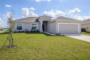 photo 1 of 636 Valencia Ct, Dundee, FL 33838