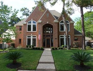 photo 1 of 1518 Lofty Maple Trl, Kingwood, TX 77345