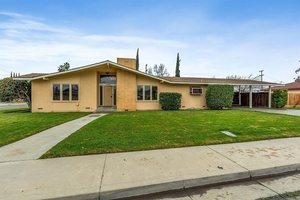photo 1 of 15225 W San Joaquin Ave, Kerman, CA 93630