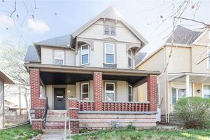 photo 1 of 325 Maple Blvd, Kansas City, MO 64124