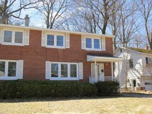 photo 1 of 172 Curtis Ave, Burlington, VT 05408