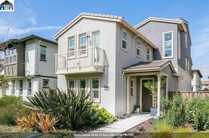 photo 1 of 2762 Grant Ln, Alameda, CA 94501