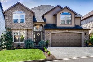photo 1 of 726 W U St, Washougal, WA 98671