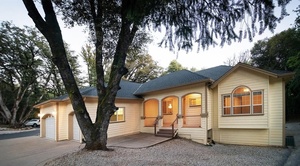 photo 1 of 1517 Hillcrest Blvd, Colfax, CA 95713