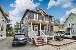 photo 1 of 34 Ingleside Ave, Chelsea, MA 02150
