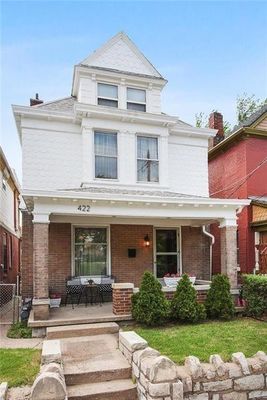 photo 1 of 422 Olive St, Kansas City, MO 64124