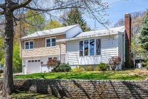 photo 1 of 20 Everett Paine Blvd, Marblehead, MA 01945