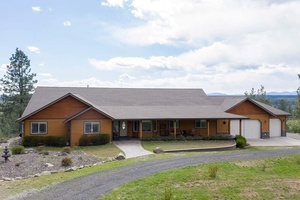photo 1 of 6406 E Robin Ln, Chattaroy, WA 99003