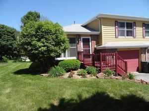 photo 1 of 549 Lincoln Ave, Grayslake, IL 60030