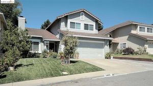 photo 1 of 1403 Greenfield Cir, Pinole, CA 94564