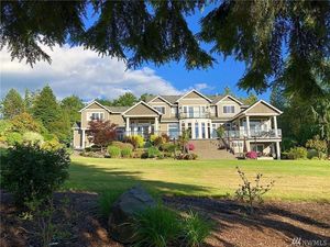 photo 1 of 18211 240th Ave SE, Maple Valley, WA 98038