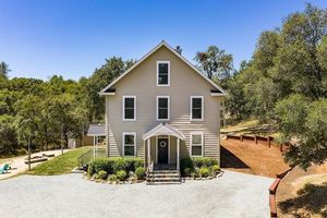 photo 1 of 15670 Roving Way, Grass Valley, CA 95949