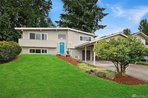 photo 1 of 11617 SE 166th Pl, Renton, WA  98058