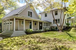 photo 1 of 90 Conant Rd, Lincoln, MA 01773