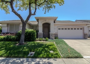 photo 1 of 155 Mandarin Cir, Vacaville, CA 95687