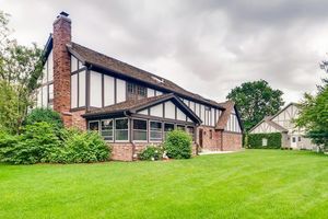 photo 1 of 190 Palamino Pl, Wheaton, IL 60189