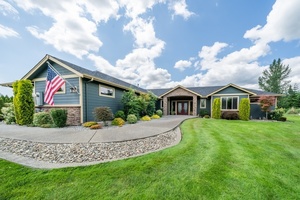 photo 1 of 8228 101st Ave NE, Lake Stevens WA 98258