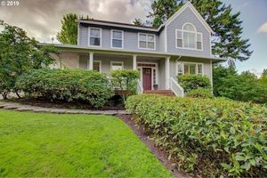 photo 1 of 9600 SW Iowa Dr, Tualatin, OR 97062