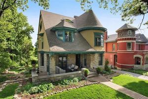 photo 1 of 1841 Pendleton Ave, Kansas City, MO 64124