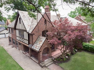 photo 1 of 2215 W Boston Blvd, Detroit, MI 48206