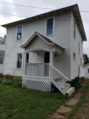 photo 1 of 210 E. Hamtramck Street, Mount Vernon OH 43050