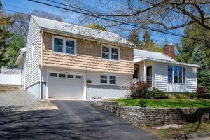 photo 1 of 20 Everett Paine Blvd, Marblehead, MA 01945