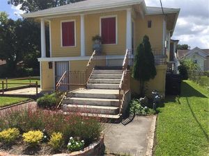 photo 1 of 11208 Hayne Blvd, New Orleans, LA 70128