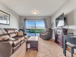 photo 1 of 145 NW Inlet Drive #105, Lincoln City, OR 97367