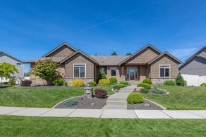 photo 1 of 1712 S Steen Rd, Veradale, WA 99037