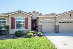 photo 1 of 9290 Hillsborough Way, Chowchilla, CA 93610