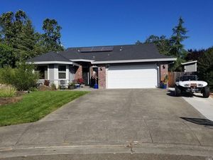 photo 1 of 6172 Marsi Ct, Windsor, CA 95492