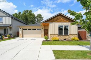 photo 1 of 1200 SW 25th Cir, Battle Ground, WA 98604