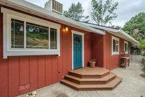 photo 1 of 40674 Jean Rd W, Oakhurst, CA 93644