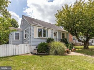 photo 1 of 405 Nancy Ave, Linthicum, MD 21090