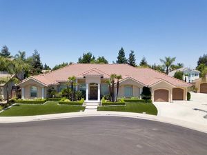 photo 1 of 15656 Orchard Ave, Kerman, CA 93630