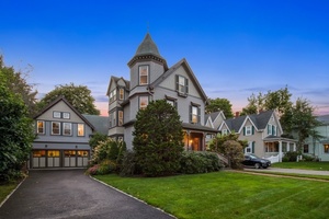 photo 1 of 61 Eddy St, Newton, MA 02465