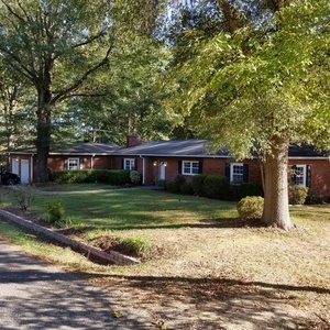 photo 1 of 118 Trade Ave, Kannapolis, NC 28081