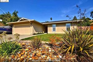 photo 1 of 3683 Victor St, Pinole, CA 94564