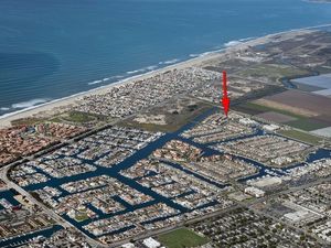 photo 1 of 1270 Bayside Cir, Oxnard, CA 93035