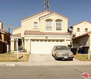 photo 1 of 16454 Applegate Dr, Fontana, CA 92337