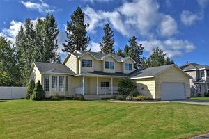 photo 1 of 3902 E Tanager Ln, Mead, WA 99021