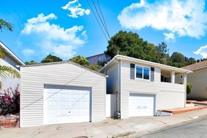 photo 1 of 11 Cooke St, Crockett, CA 94525