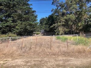 photo 1 of 515 Hermosa Ave, Half Moon Bay, CA 94019