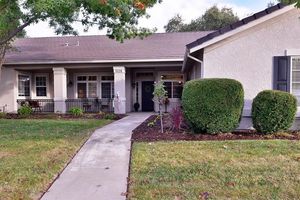 photo 1 of 9128 Ivy League Cir, Orangevale, CA 95662