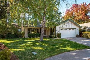 photo 1 of 3233 Mancel Ct, Carmichael, CA 95608