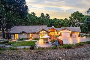 photo 1 of 1550 Belgium Woods Rd, Templeton, CA 93465